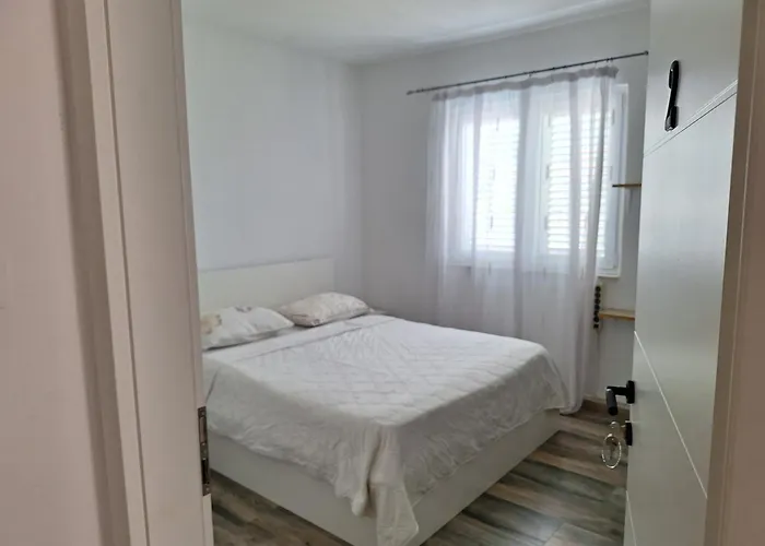 Melada Dom Задар