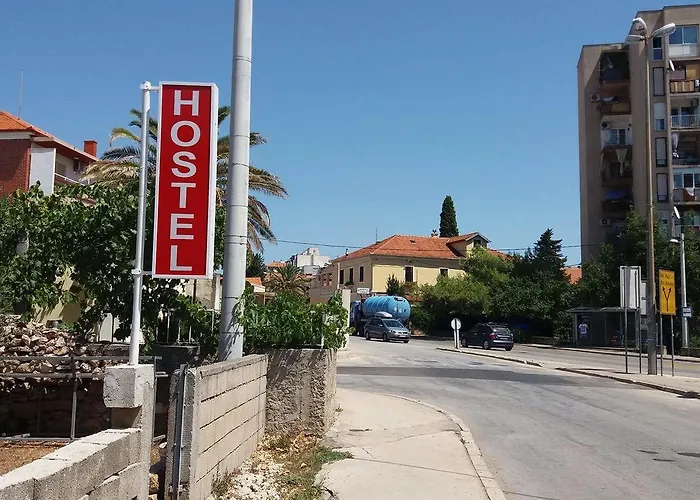 Melada Dom Хостел